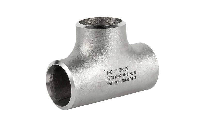 帮我写一篇关于不锈钢防腐三通的700个字中文原创的文章，并在文章前面配上一个标题，标题前面加上“标题”两字